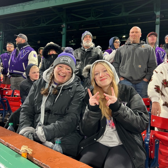 Meet your Posher, Rebecca - Picture 2 of 8